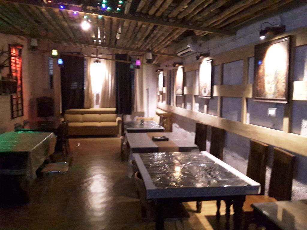 Hotel Mudra Midtown Suites & Rooms Kalasa Ngoại thất bức ảnh